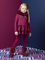 Girl modelling the A Dee alina leggings set.