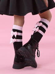 Rear view of the A Dee astrid knee socks.