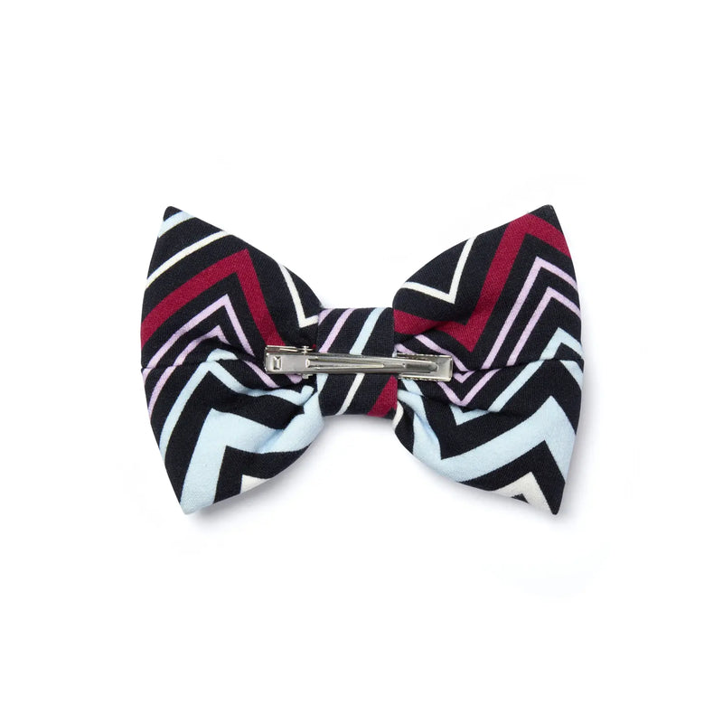 Back of the A Dee brianna bow clip.