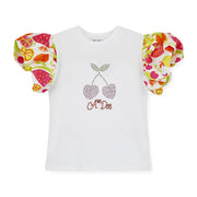 A Dee girl's white t-shirt.