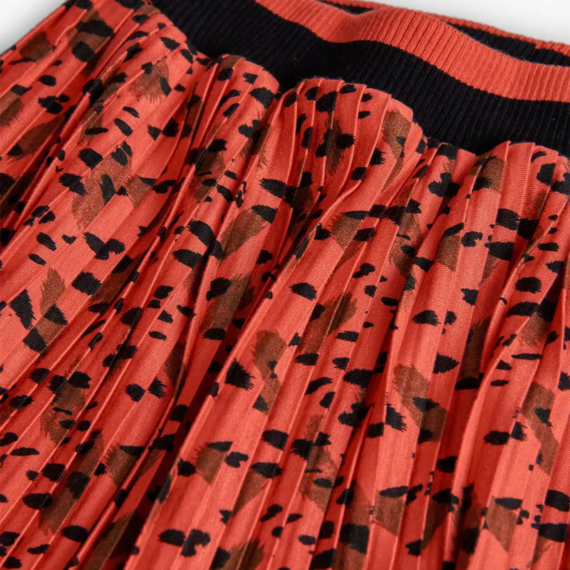 Boboli pleated skirt with elasticated waistband.