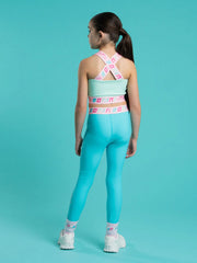Girl wearing the Bonini inspire leggings.
