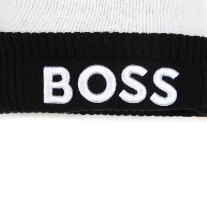 Grey BOSS hat with embroirdered logo.