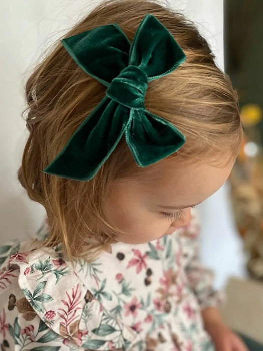 Condor Velvet Bow Clip - Green