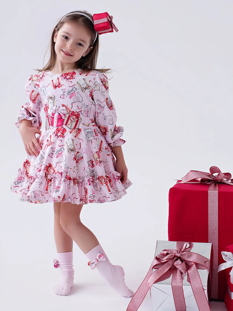 Girl modelling the Daga printed dress.