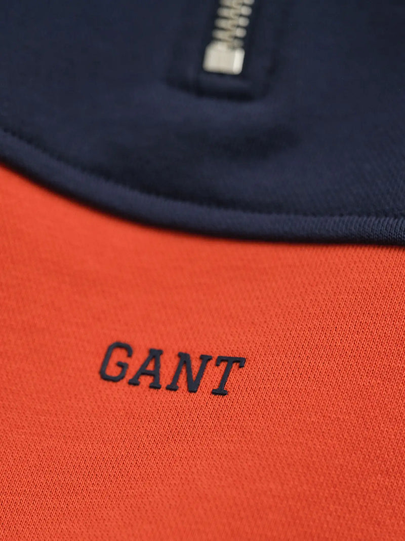 Closer view of the GANT colourblock sweatshirt.