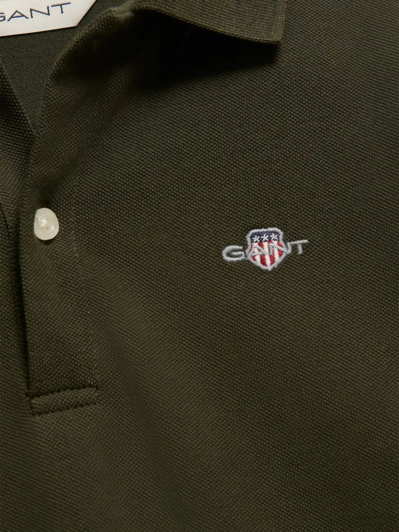 Closer look at the GANT long sleeve polo shirt.
