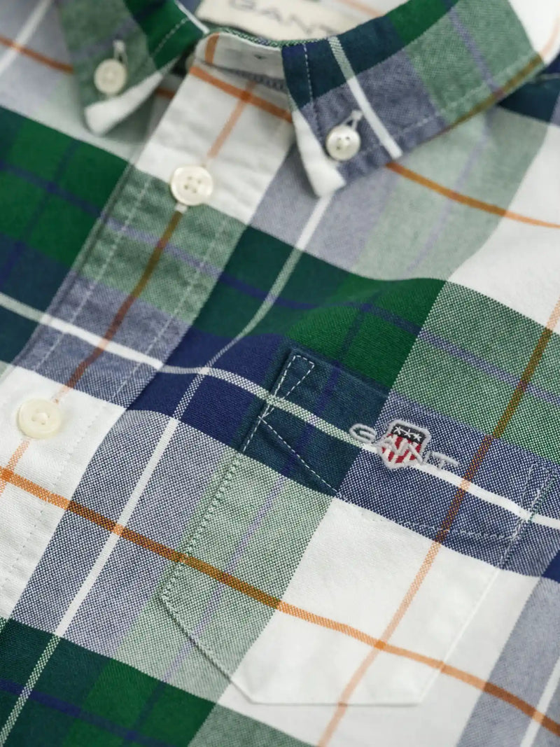 Closer look at the GANT oxford checked shirt.