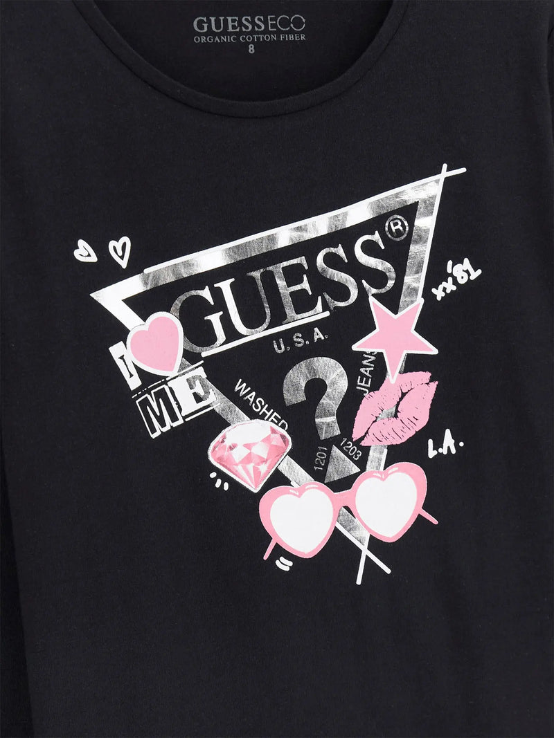 Closer look at the Guess foil logo t-shirt.
