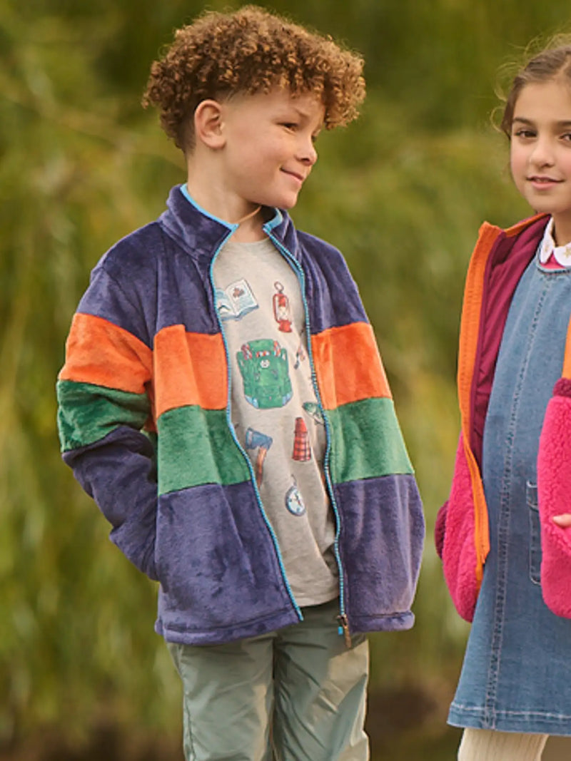 Boy modelling the Hatley colourblock fleece jacket.