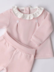 Closer look at the iDo leg warmer set.