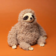 Closer look at the Jellycat selma sloth.