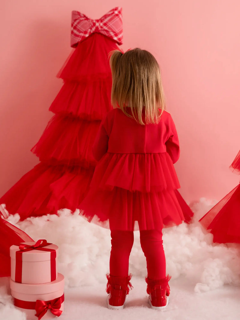 Rear view of the Little A red kayla leggings set.