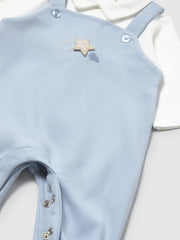Closer view of the Mayoral boy's babygrow.
