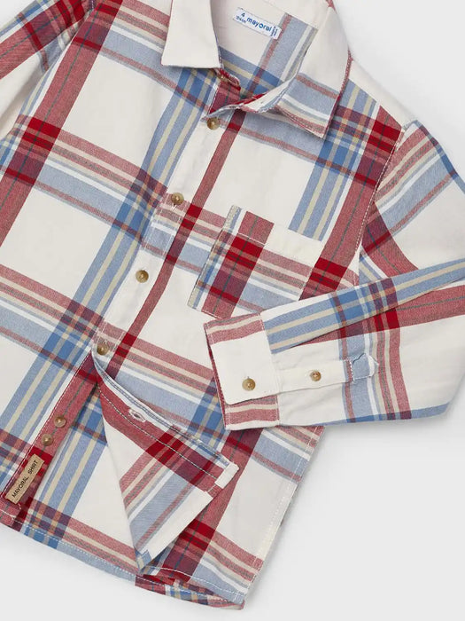 Closer look at the Mayoral checked shirt.