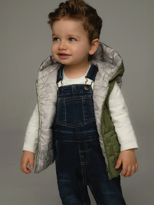 Baby boy wearing the Mayoral denim dungarees.
