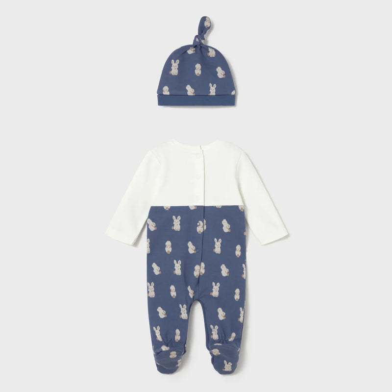 Rear view of the Mayoral dungarees & hat.