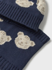 Closer view of the Mayoral hat set.