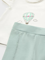 Closer view of the Mayoral leggings set.