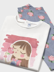 Closer look at the Mayoral leggings set.