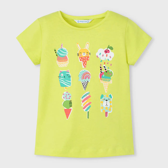 Girl's lemon yellow t-shirt.