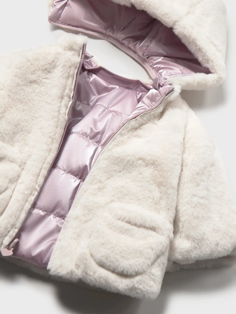 Closer view of the Mayoral reversible coat.