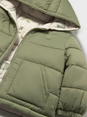 Closer look at the Mayoral reversible coat.