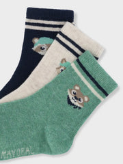 Closer look at the Mayoral striped socks set.