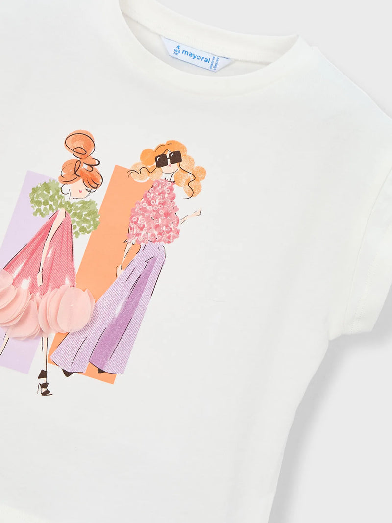 Closer look at the Mayoral sleeveless t-shirt.