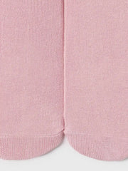 Closer view of the Mayoral tights.