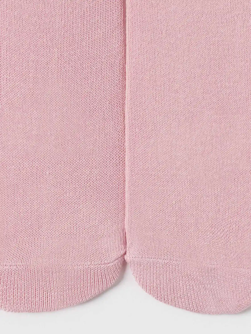 Closer view of the Mayoral tights.