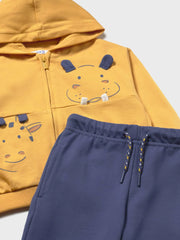 Closer look at the Mayoral tracksuit.