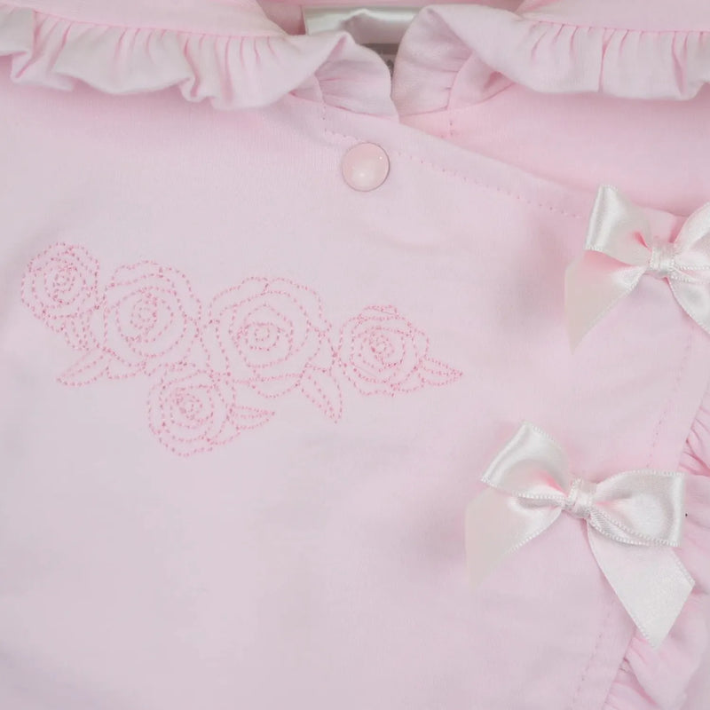 Closer view of the Pex rosa jacket.