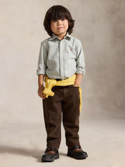 Boy modelling the Ralph Lauren lynwood jeans.