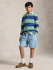 Boy wearing the Ralph Lauren rugby shirt.