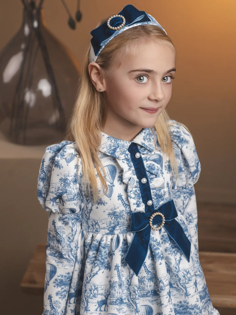 Closer look at the Rochy printed dress.