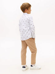 Rear view of the Tommy Hilfiger ithaca flag shirt.