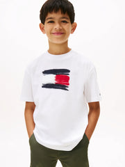 Closer look at the Tommy Hilfiger painted logo t-shirt.