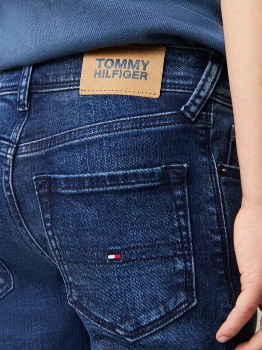 Closer view of the Tommy Hilfiger scanton skinny fit jeans.