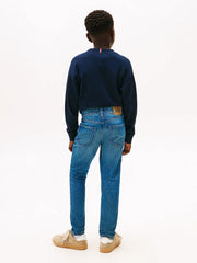 Back of the Tommy Hilfiger scanton y jeans.