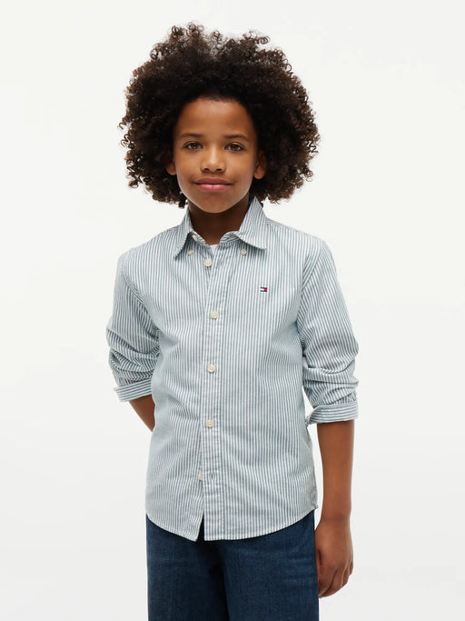 Closer look at the Tommy Hilfiger striped oxford shirt.