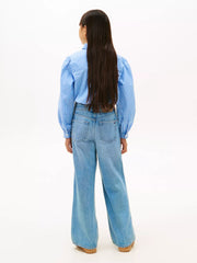 Rear view of the Tommy Hilfiger wide leg jeans.