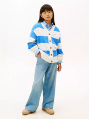 Girl wearing the Tommy Hilfiger wide leg jeans.