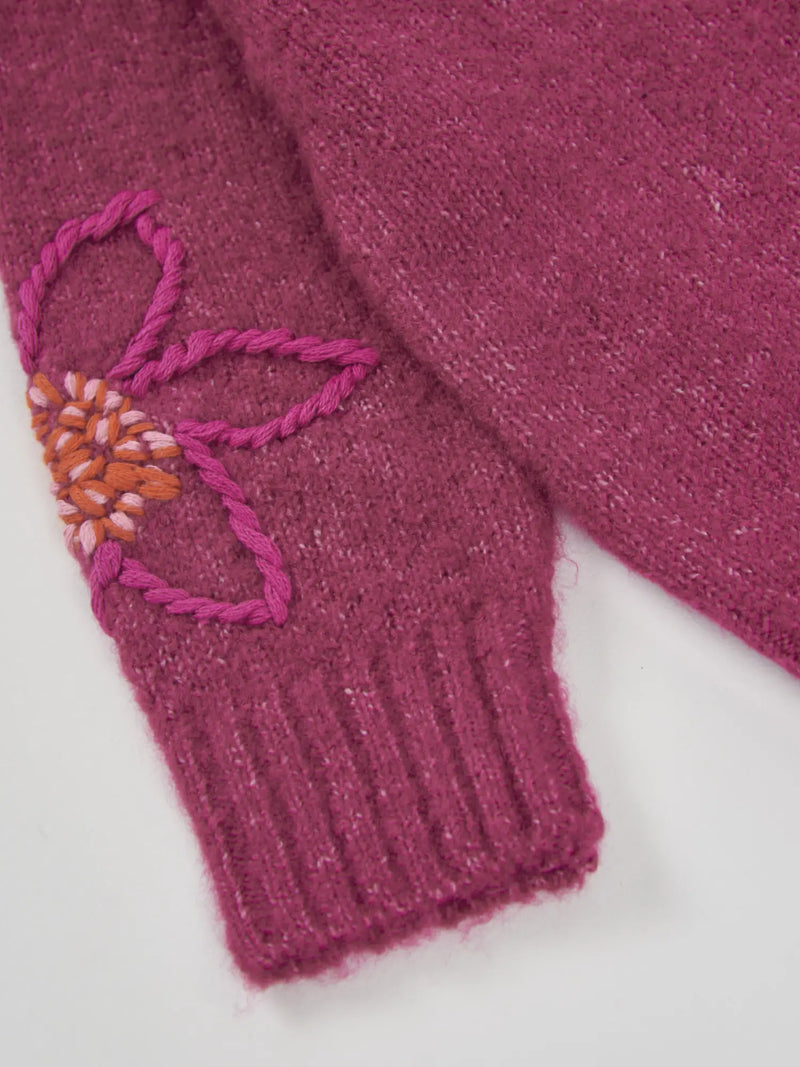 Closer view of the Tuc Tuc cardigan.