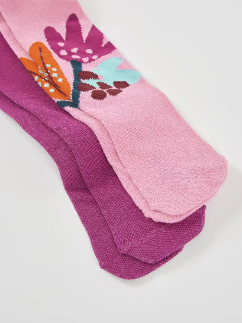 Closer view of the Tuc Tuc flower tights set.