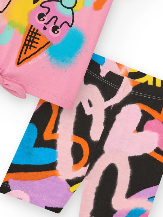 Closer look at the Tuc Tuc heart print shorts.