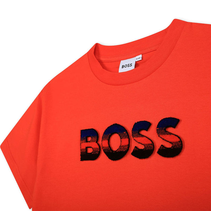 Closer view of the BOSS raised logo t-shirt.