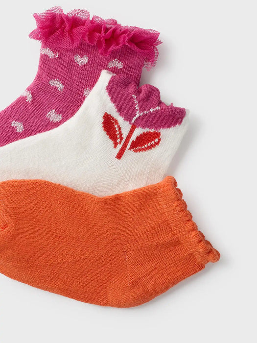 Closer view of the Mayoral baby girl's socks.