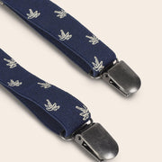 Closer view of the Mayoral braces.