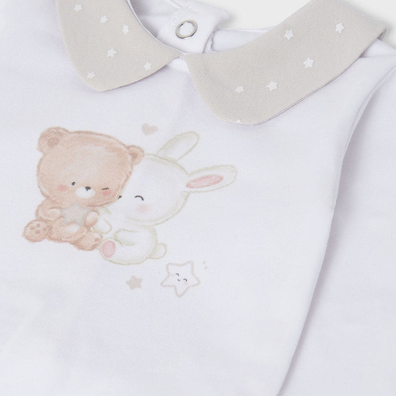 Closer view of the Mayoral leg warmer gift set.